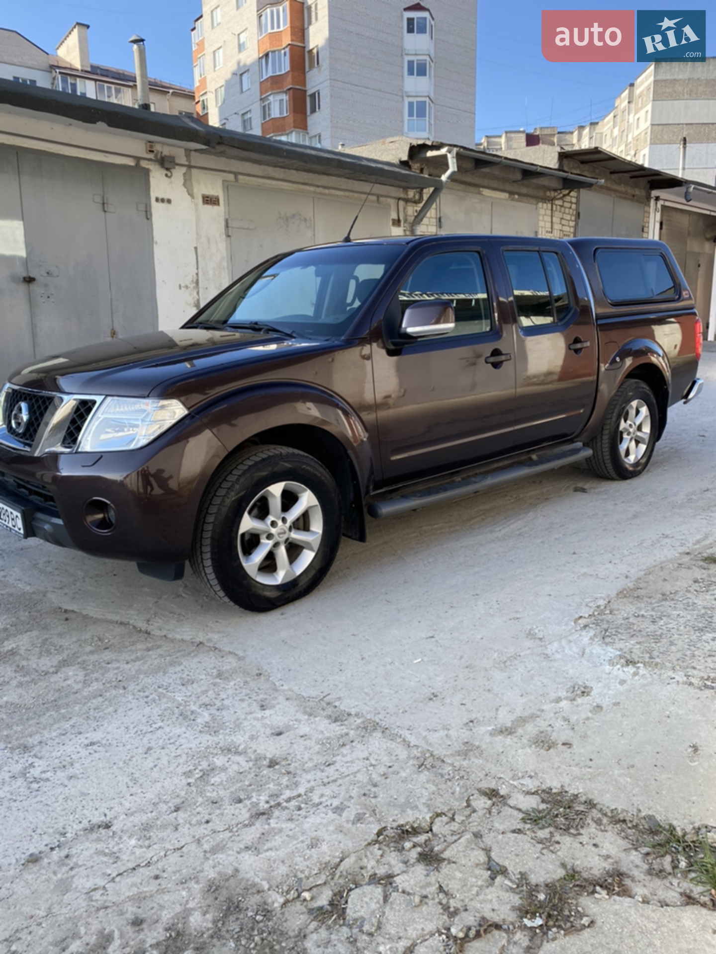 2010 Nissan Navara (Frontier) - мініатюра 3