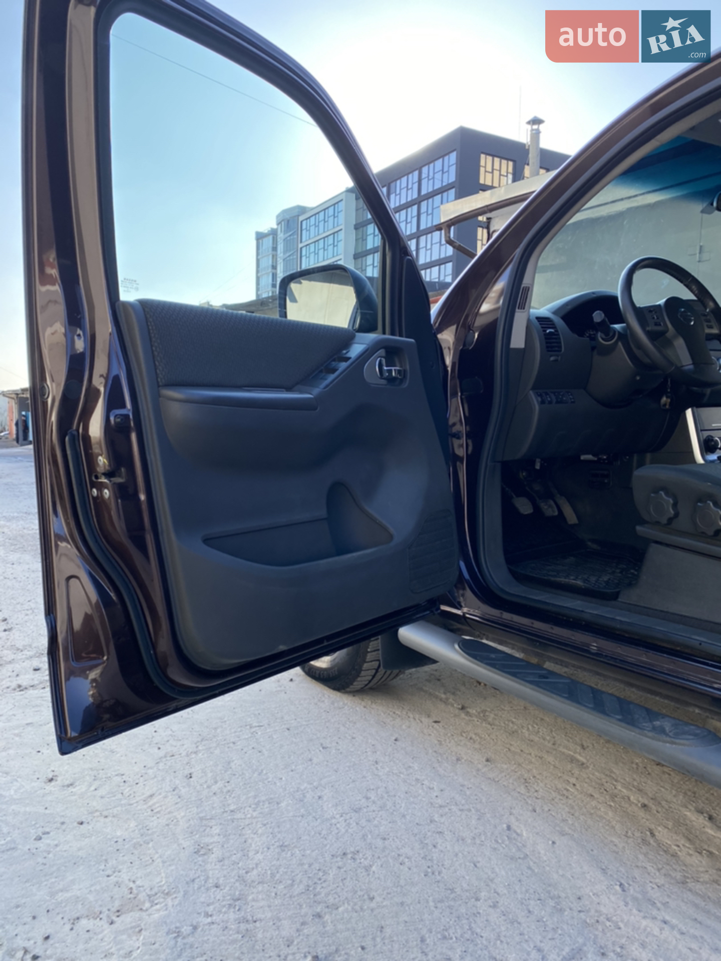 2010 Nissan Navara (Frontier) - мініатюра 12