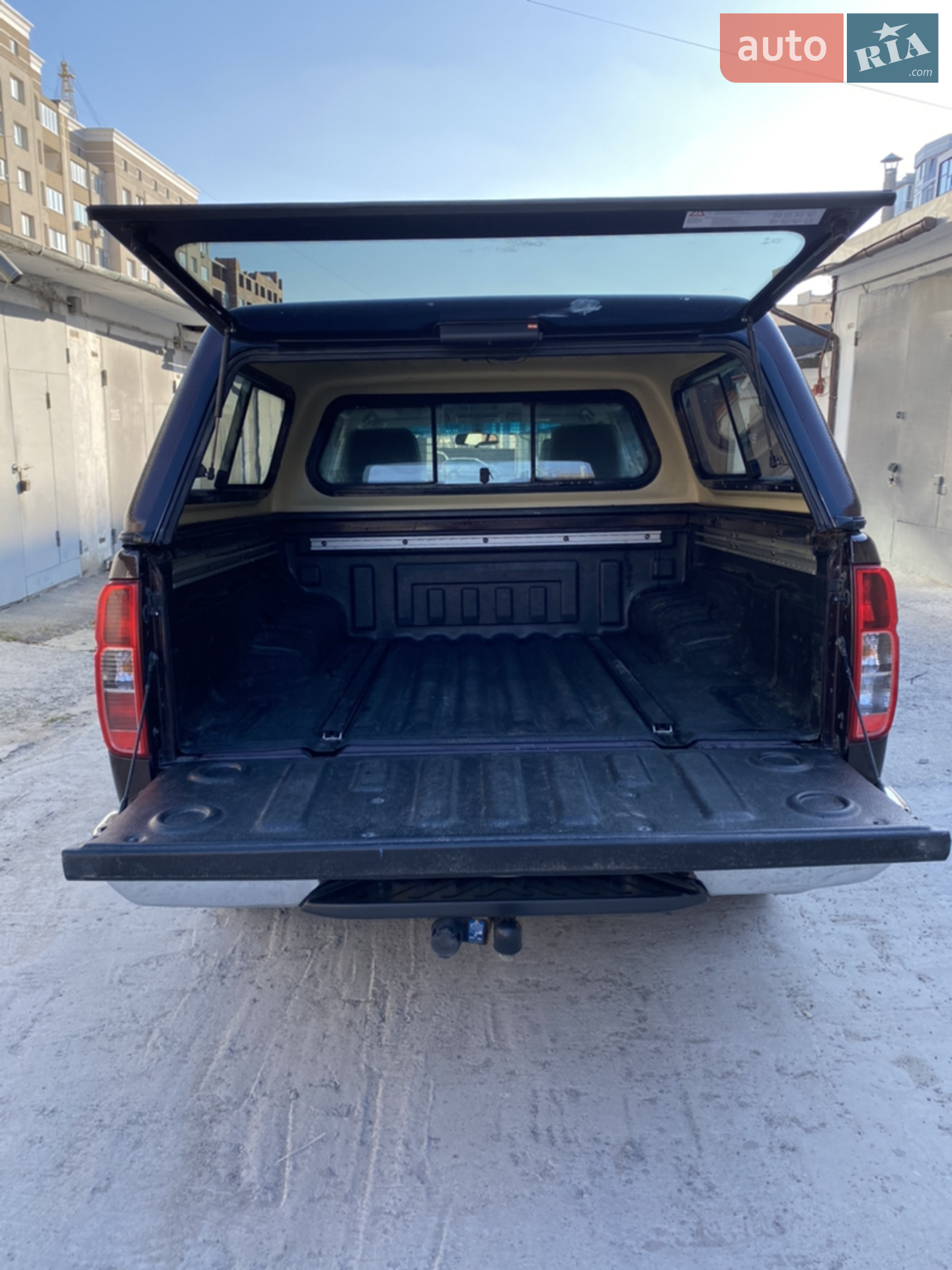 2010 Nissan Navara (Frontier) - мініатюра 21