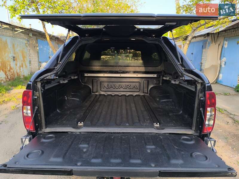 Пікап Nissan Navara 2012 в Запоріжжі