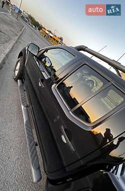 Пикап Nissan Navara 2007 в Днепре