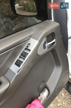 Пикап Nissan Navara 2006 в 