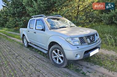 Пикап Nissan Navara 2009 в Киеве