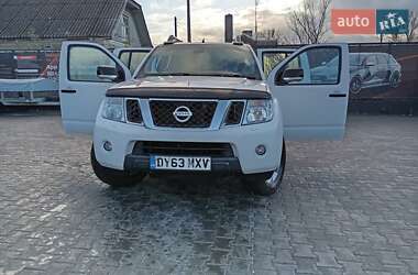 Пікап Nissan Navara 2013 в Теребовлі