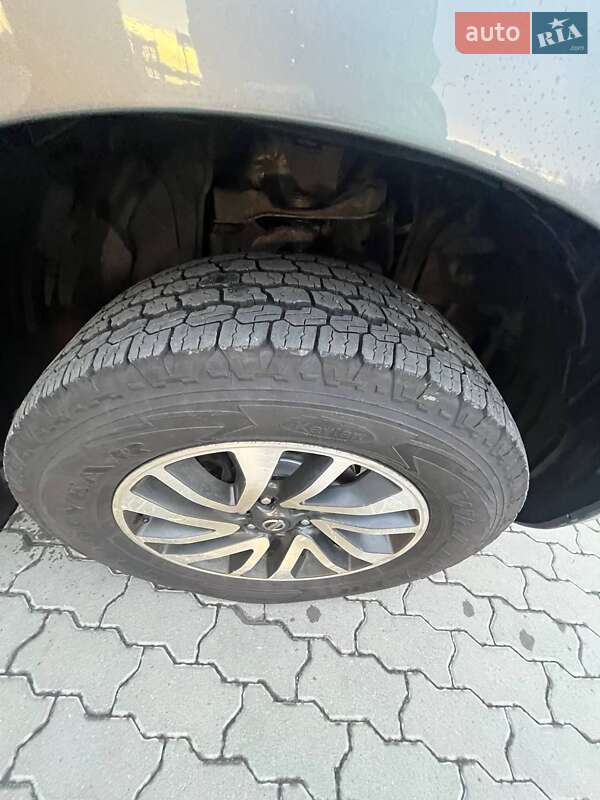 Пикап Nissan Navara 2018 в Львове