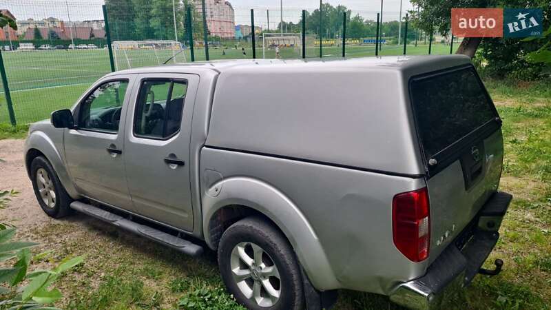 Nissan Navara 2012