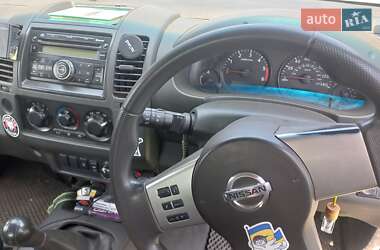 Пикап Nissan Navara 2014 в Чернигове