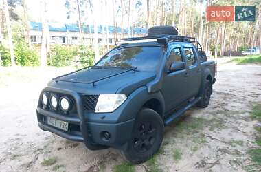 Пикап Nissan Navara 2007 в Киеве