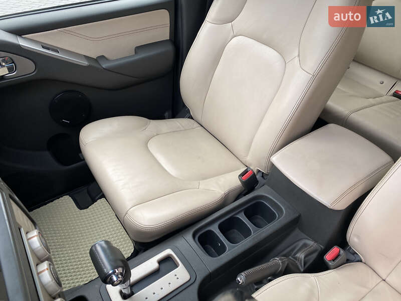 Пикап Nissan Navara 2008 в Киеве фото 21 Пикап Nissan Navara 2008 в Киеве