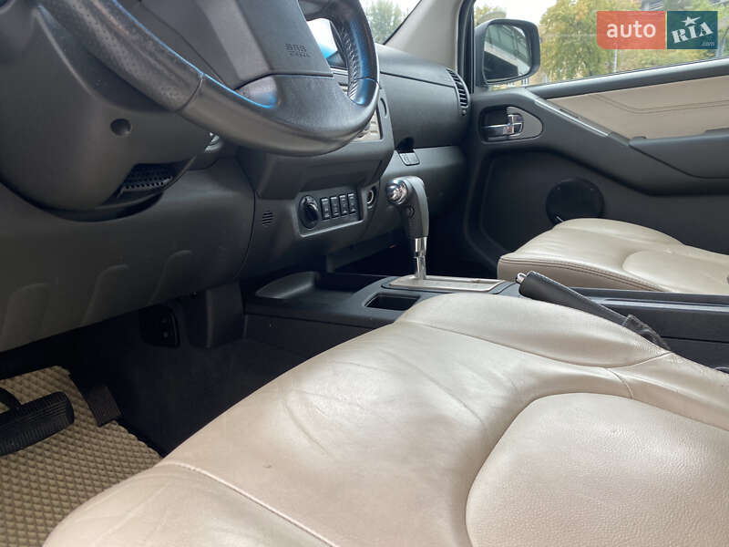 Пикап Nissan Navara 2008 в Киеве фото 24 Пикап Nissan Navara 2008 в Киеве