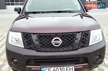 Пикап Nissan Navara 2013 в Киеве