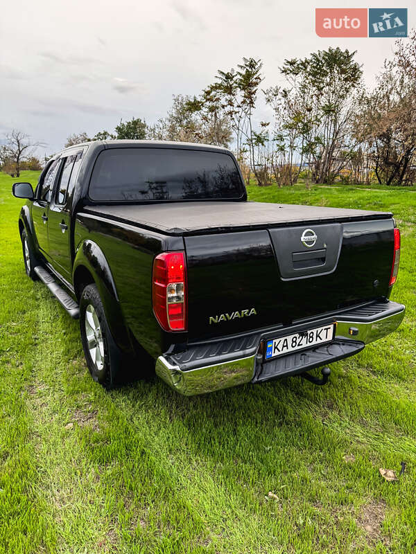 Пикап Nissan Navara 2011 в Николаеве