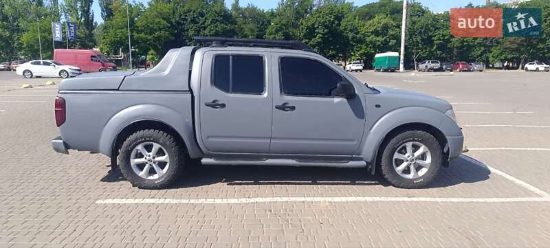 Пикап Nissan Navara 2005 в Одессе