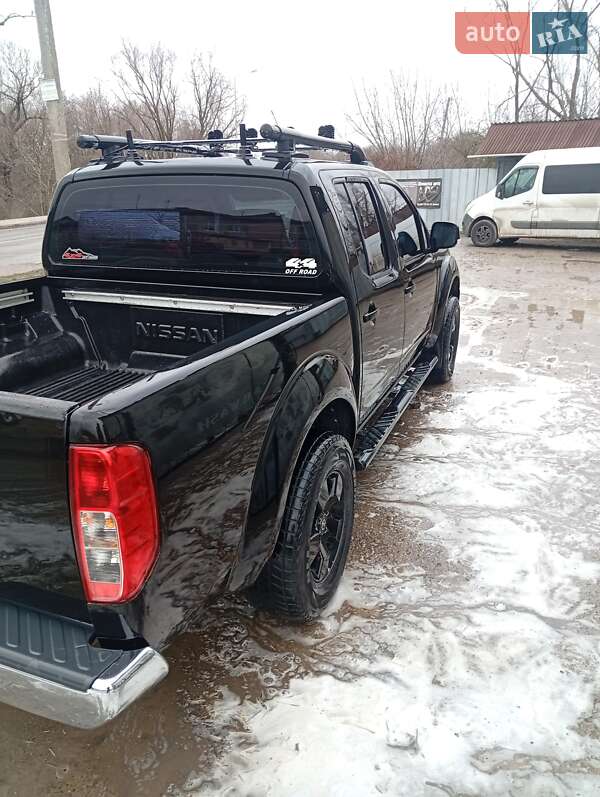 Пікап Nissan Navara 2008 в Товсте