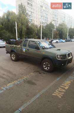 Пикап Nissan Navara 2003 в Харькове