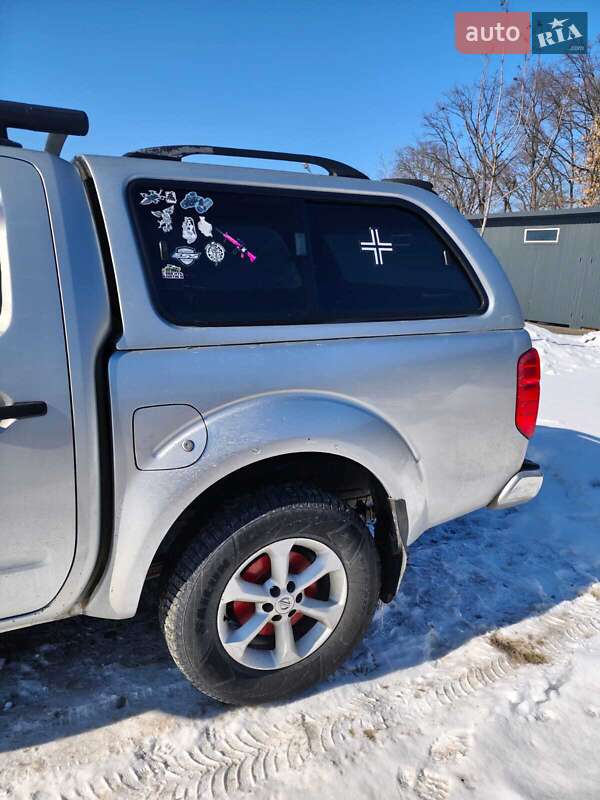 Пикап Nissan Navara 2008 в Киеве