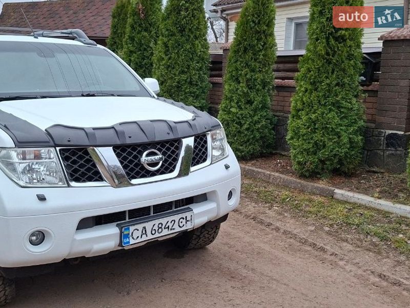 Пикап Nissan Navara 2008 в Черкассах