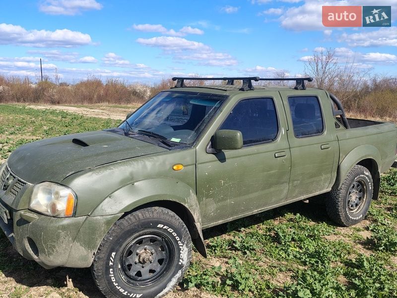 Пикап Nissan Navara 2004 в Луцке