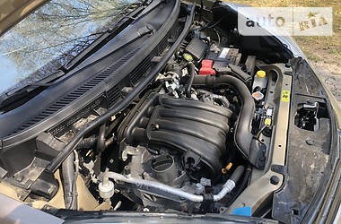 Хетчбек Nissan Note 2011 в 