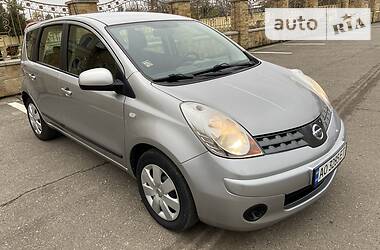 Хэтчбек Nissan Note 2008 в Виноградове