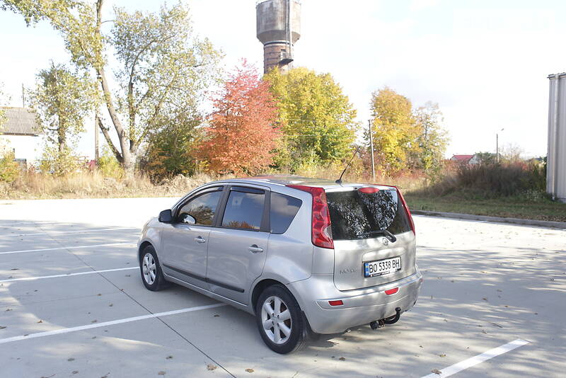 Минивэн Nissan Note 2008 в Чорткове
