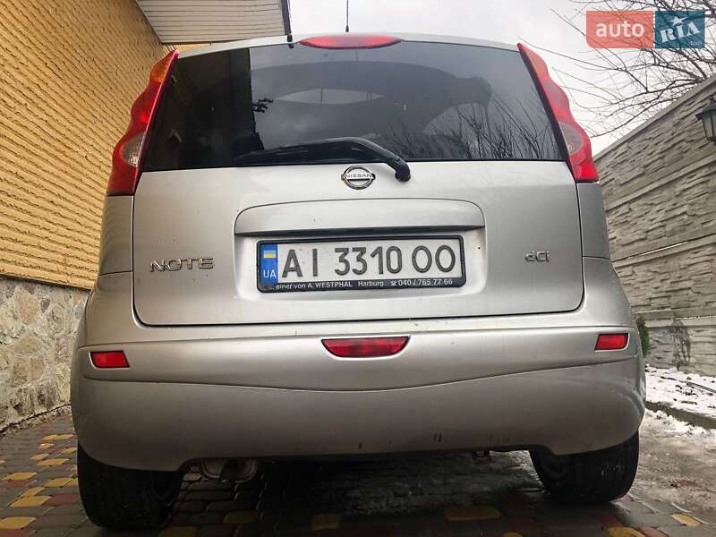 Хэтчбек Nissan Note 2008 в Днепре