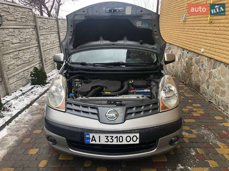 Хэтчбек Nissan Note 2008 в Днепре