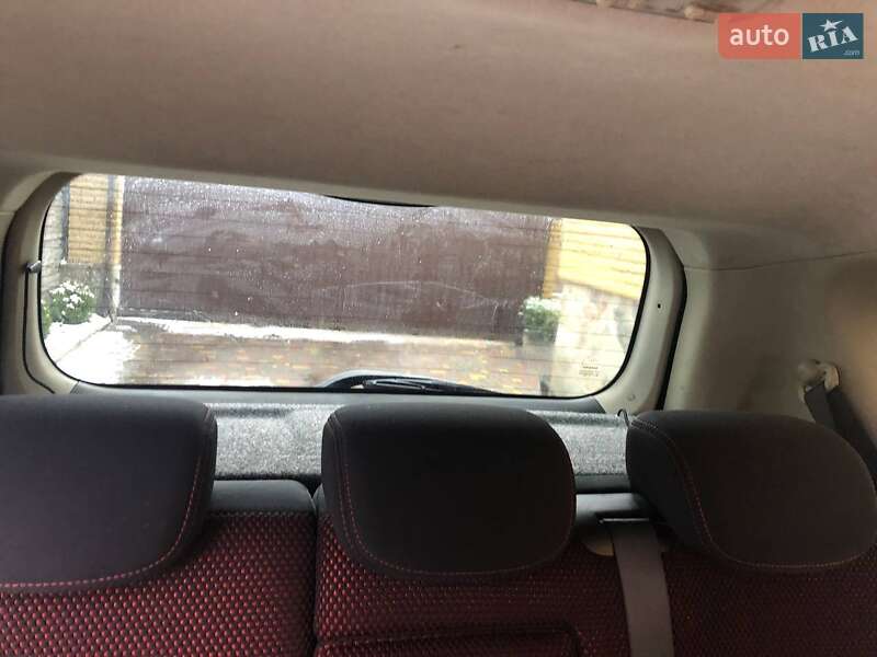 Хэтчбек Nissan Note 2008 в Днепре