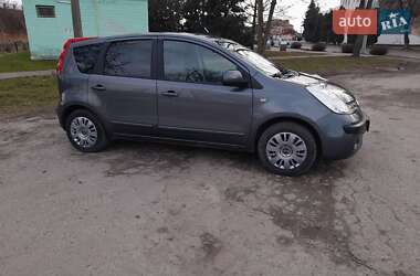 Хэтчбек Nissan Note 2006 в Дубно