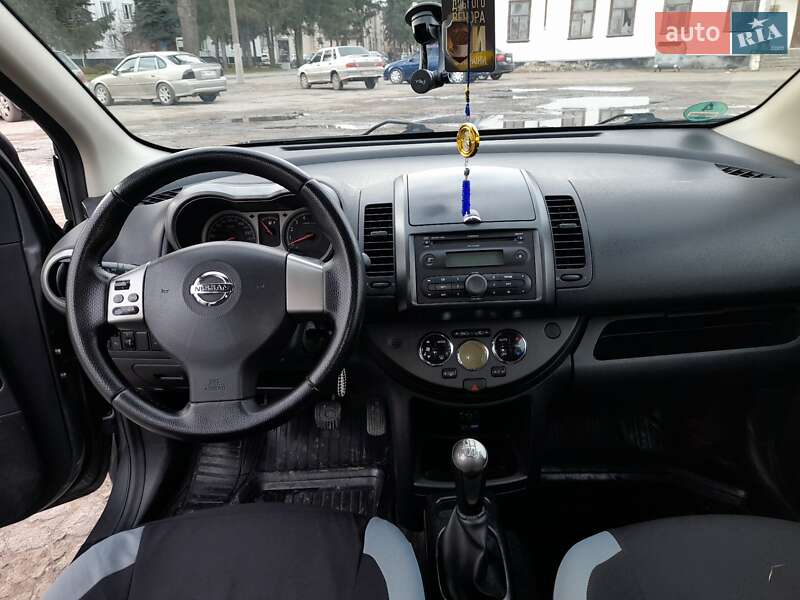 Хэтчбек Nissan Note 2006 в Дубно фото 17 Хэтчбек Nissan Note 2006 в Дубно