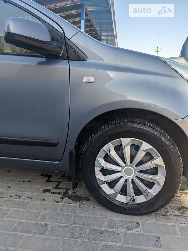 Хетчбек Nissan Note 2007 в Тернополі фото 3 Хетчбек Nissan Note 2007 в Тернополі