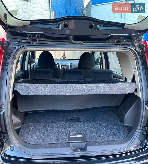 Хэтчбек Nissan Note 2007 в Одессе