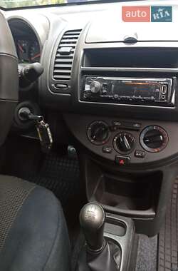 Хетчбек Nissan Note 2008 в Києві фото 13 Хетчбек Nissan Note 2008 в Києві