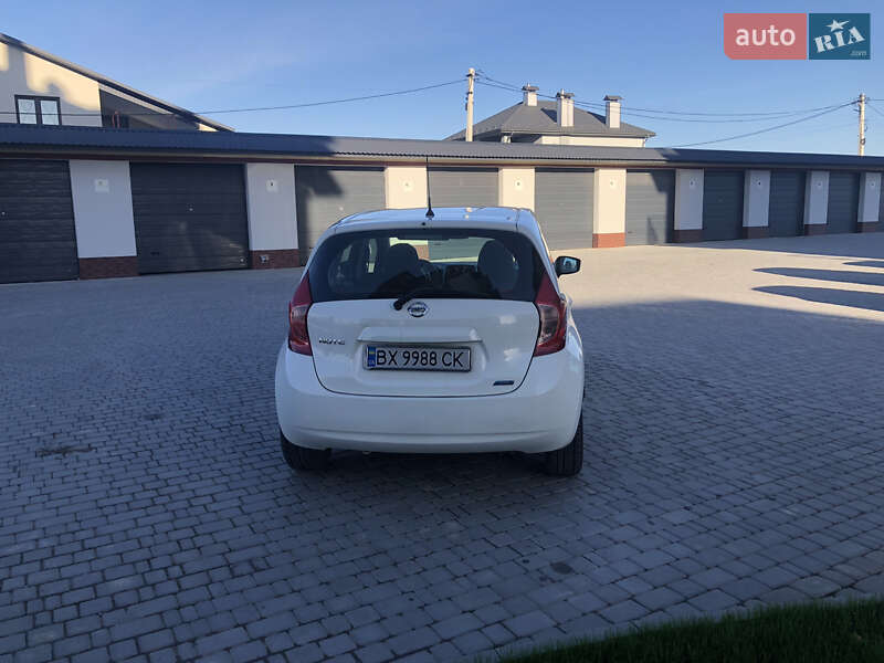 Хетчбек Nissan Note 2015 в Кам'янець-Подільському