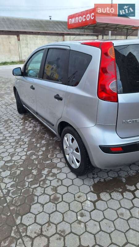 Хетчбек Nissan Note 2007 в Тернополі