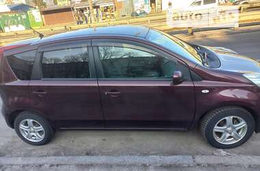 Хэтчбек Nissan Note 2012 в Киеве