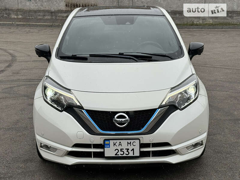Хэтчбек Nissan Note 2018 в Киеве