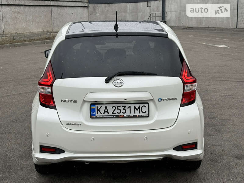 Хэтчбек Nissan Note 2018 в Киеве
