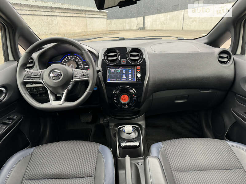 Хэтчбек Nissan Note 2018 в Киеве