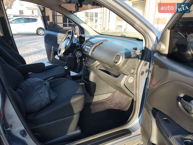 Хетчбек Nissan Note 2008 в Могилів-Подільському