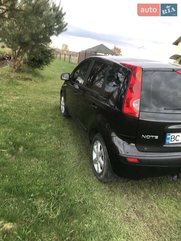 Хэтчбек Nissan Note 2007 в Яворове