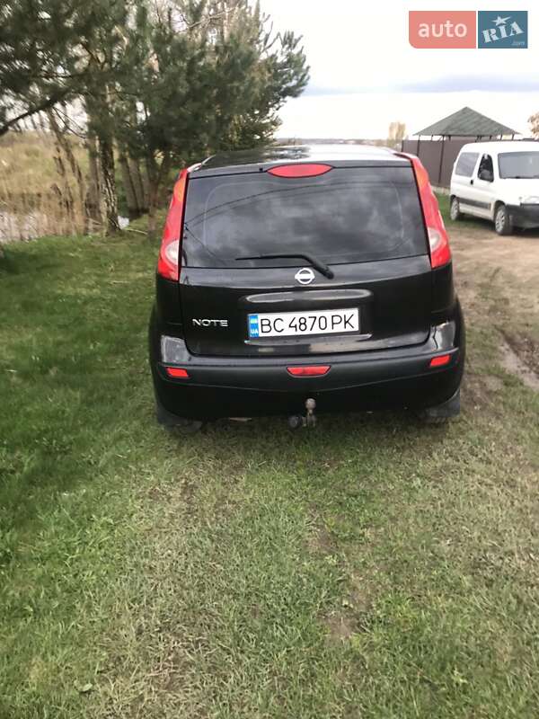 Хэтчбек Nissan Note 2007 в Яворове