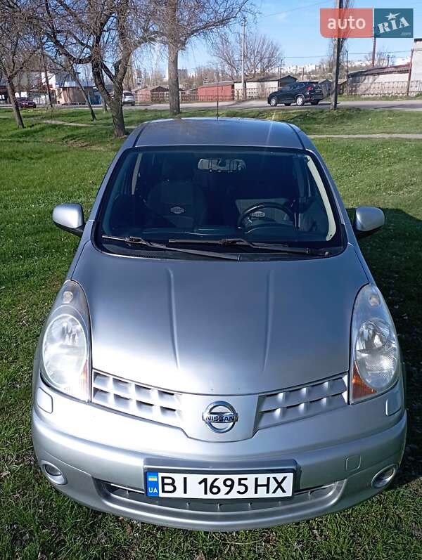Хэтчбек Nissan Note 2008 в Кременчуге фото 5 Хэтчбек Nissan Note 2008 в Кременчуге