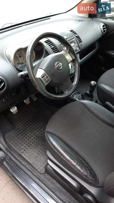 Хэтчбек Nissan Note 2007 в Киеве