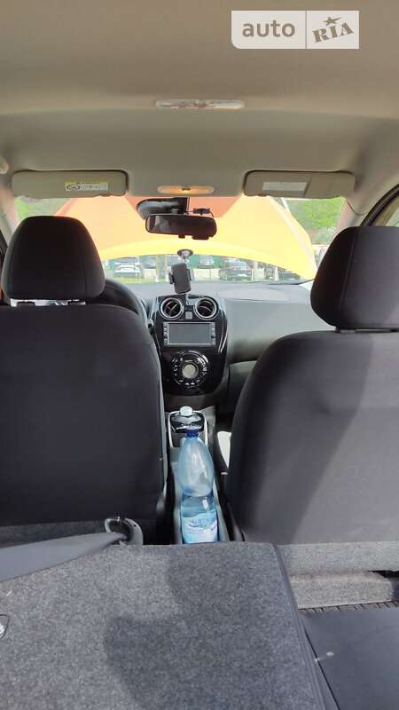 Хэтчбек Nissan Note 2017 в Сваляве