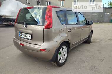 Хэтчбек Nissan Note 2007 в Киеве