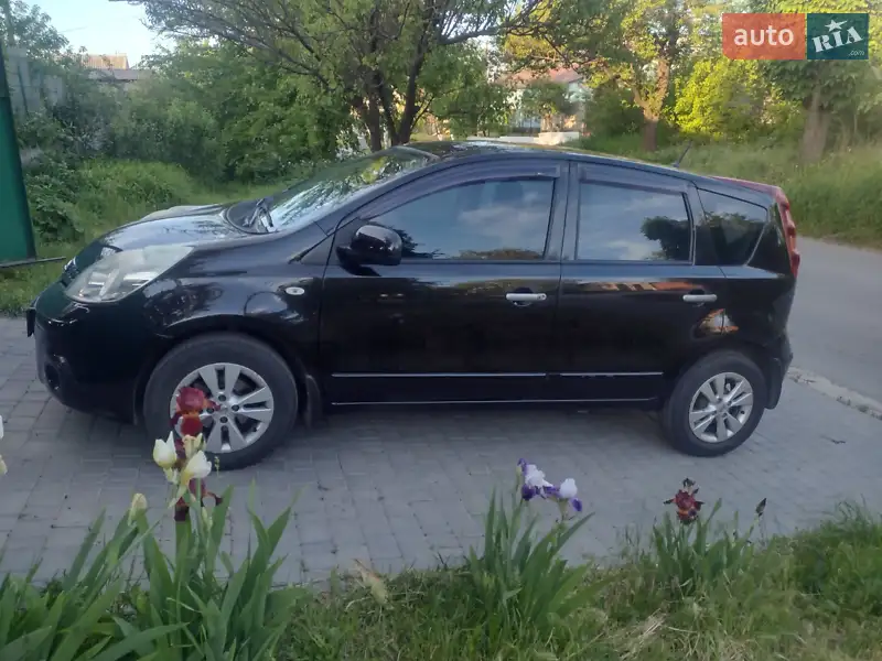 Nissan Note 2011