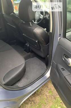 Хетчбек Nissan Note 2011 в Ужгороді