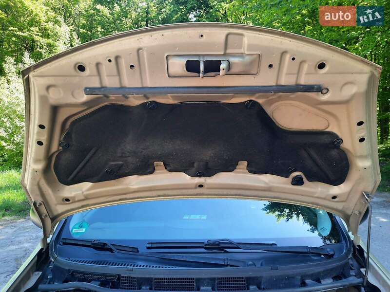 Хетчбек Nissan Note 2009 в Житомирі фото 30 Хетчбек Nissan Note 2009 в Житомирі