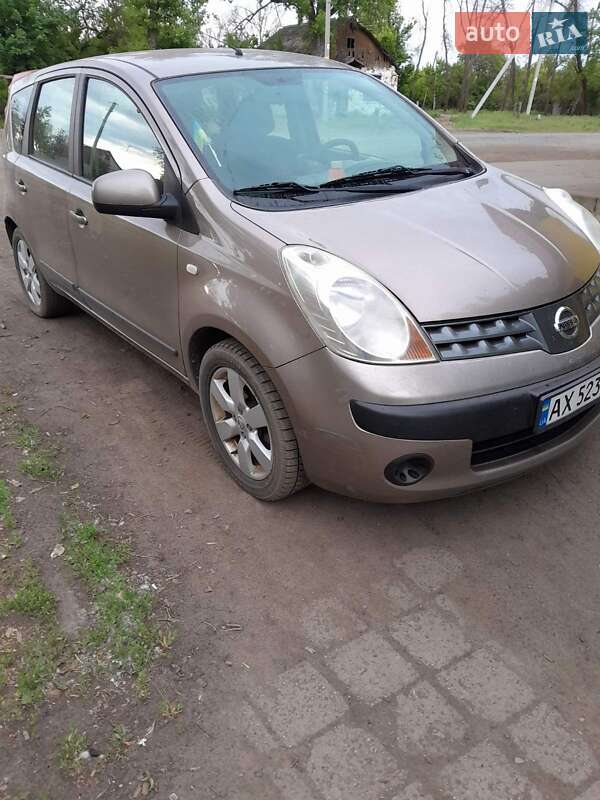 Хетчбек Nissan Note 2006 в Харкові